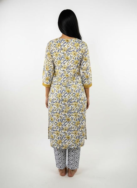 Women's Floral Print Cotton Kurti with Gold Trim, 3/4 Sleeve, White and Yellow Pattern, Traditional Indian Style
